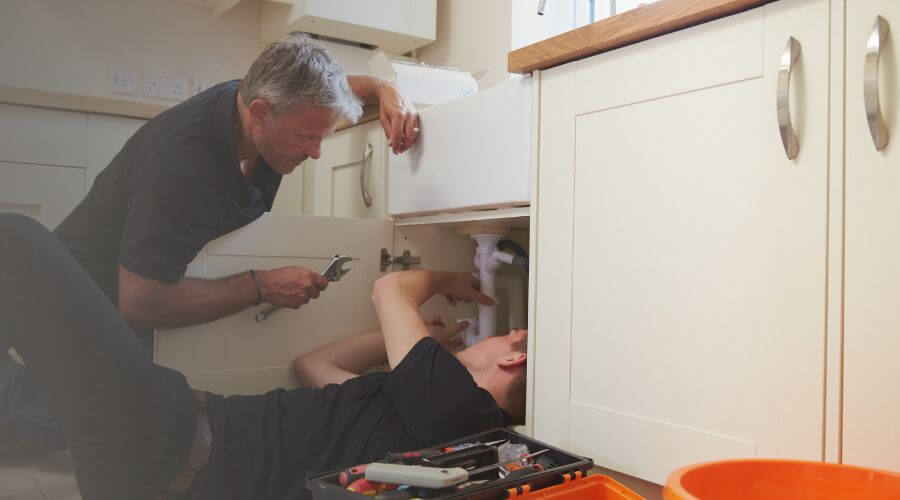Professional burst pipe repair services in Ellendale, TN